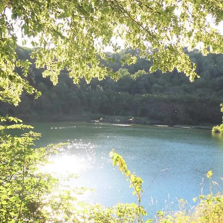 Zur Schoenen Aussicht *