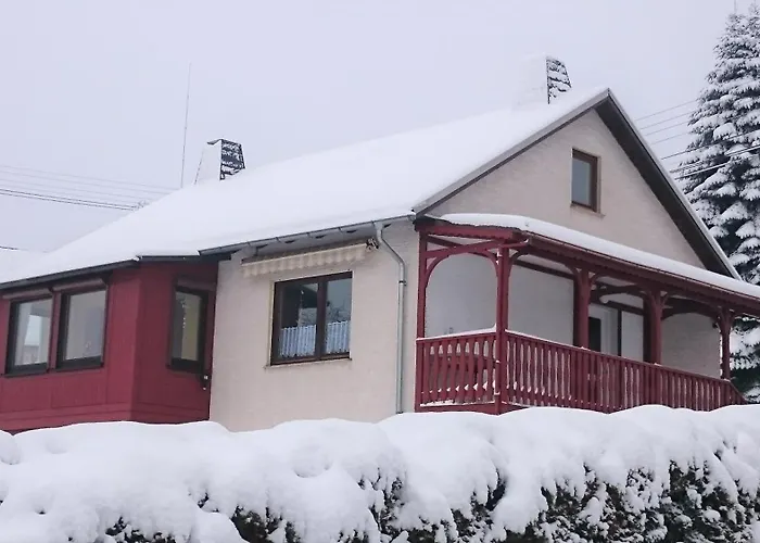 Zur Schoenen Aussicht *