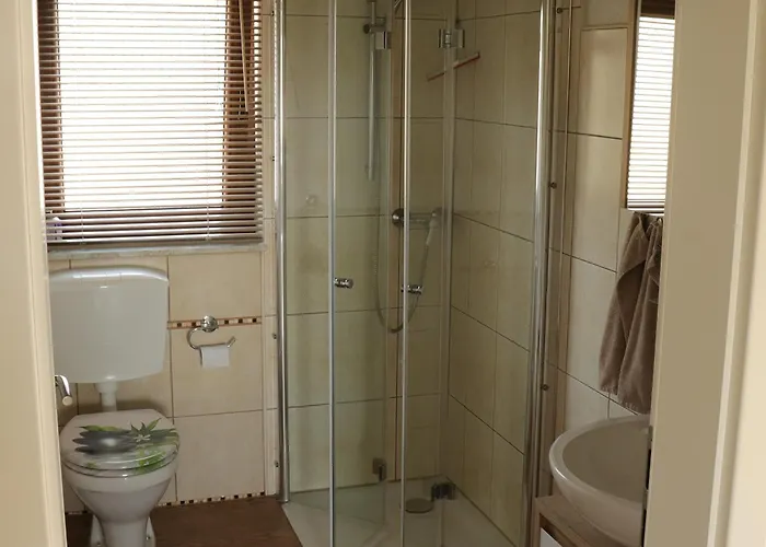 Zur Schoenen Aussicht