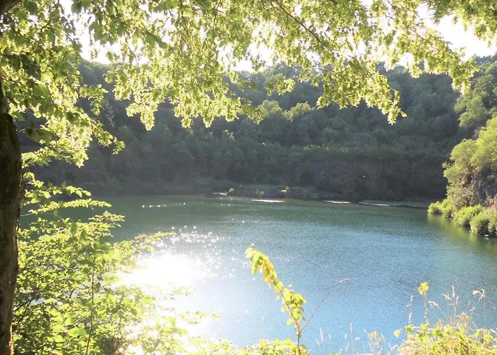 Zur Schoenen Aussicht *